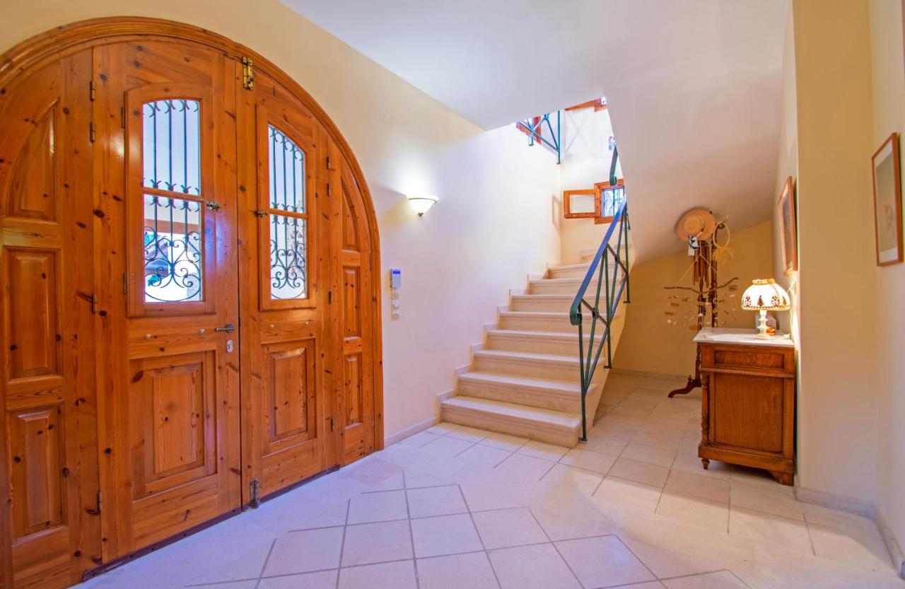 Doliva Estate *